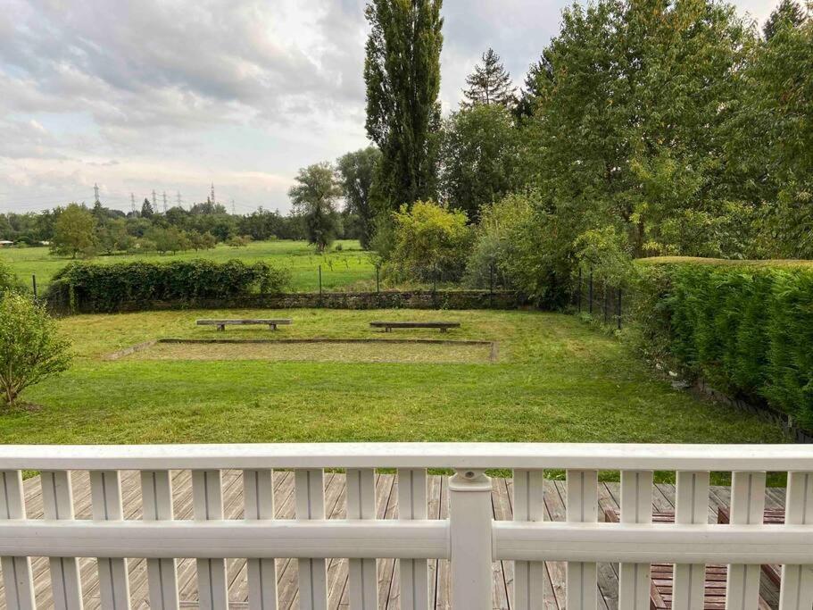Maison Avec Jardin De 700M2 Charleville-Mezieres Bagian luar foto