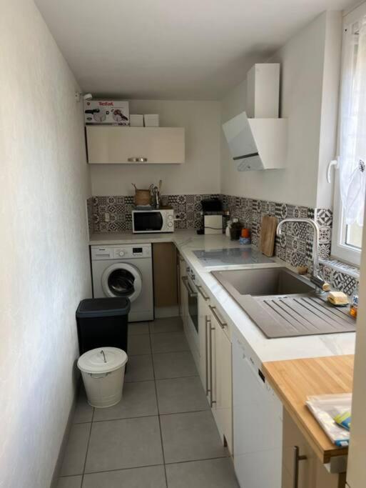 Maison Avec Jardin De 700M2 Charleville-Mezieres Bagian luar foto